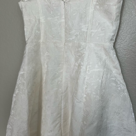 NWOT Meet for Tea Off White Jacquard Bustier Midi Dress With Pockets - Picture 8 of 8